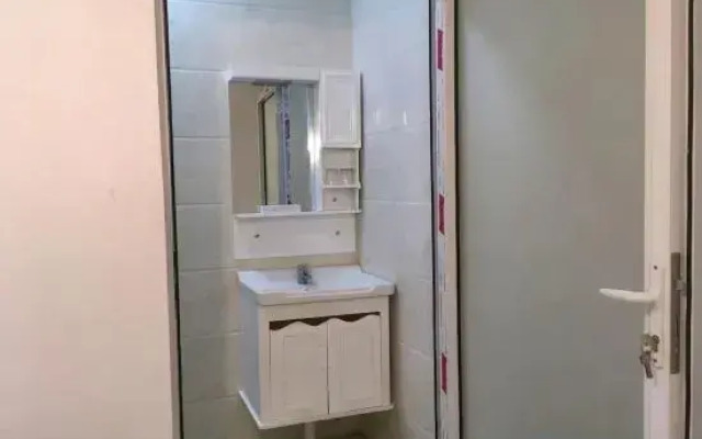 Pinghu esports theme hotel