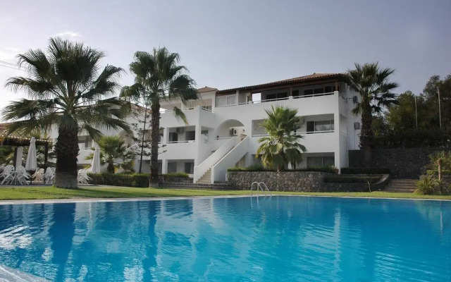 Dionisos Apartments