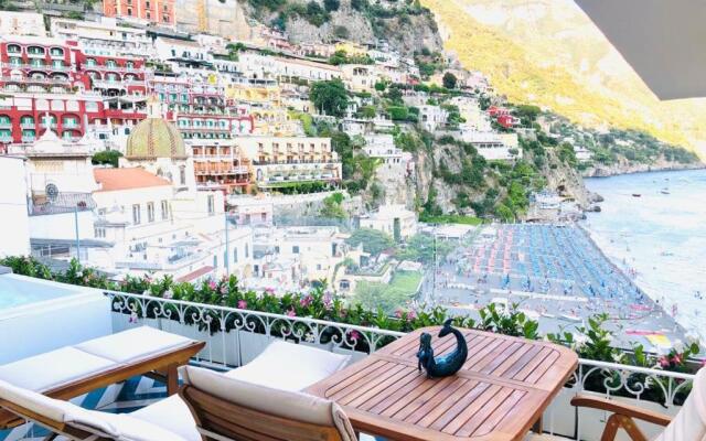 Villa Diamond Luxury Suites