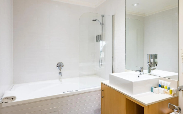 Paihia Beach Resort & Spa Hotel