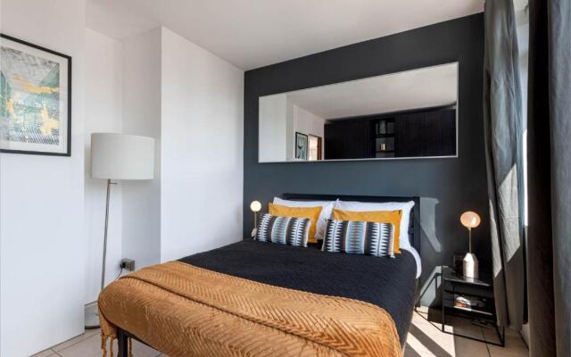 D8 - Hoxton Square Penthouse