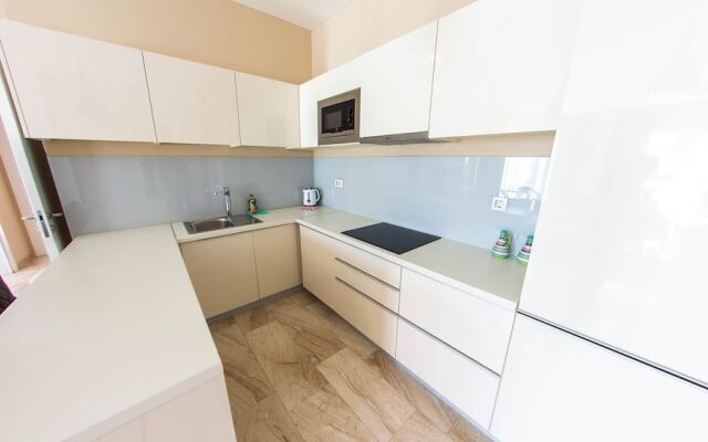 Lux Apartments Sunrior