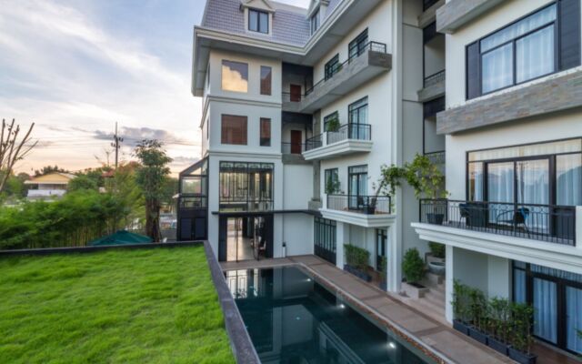 Bayon Modern Residence