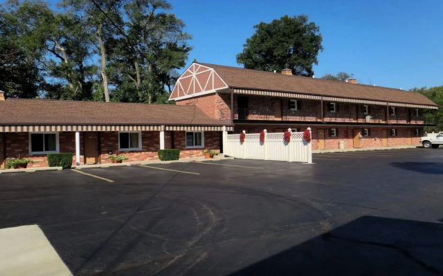 Fellows Creek Lodge