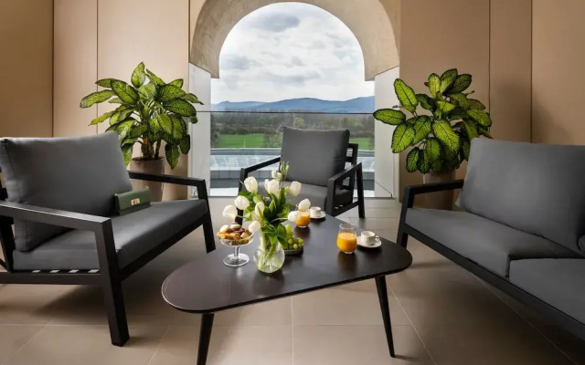 Kings Valley Medical & Spa Hotel