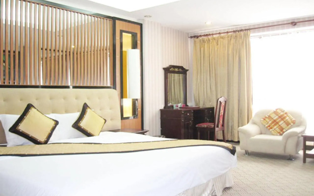 Oasis Hanoi Hotel