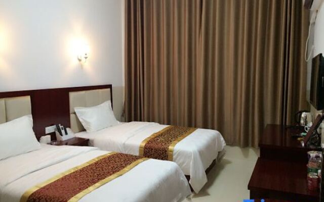 Xiangxiang Huabin Business Hotel