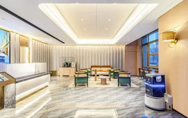 Starway Hotel (Urumqi Chuangxin Square)