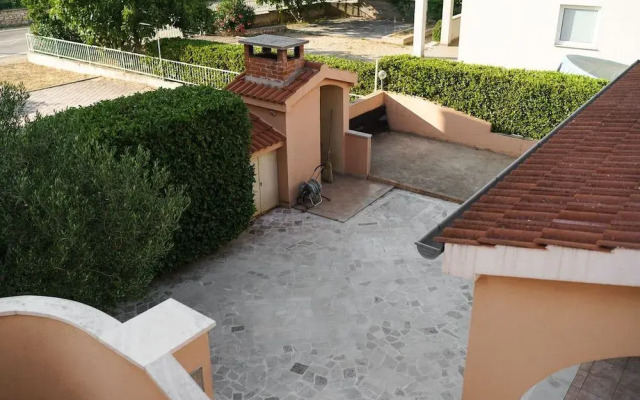 Apartment Nedoklan