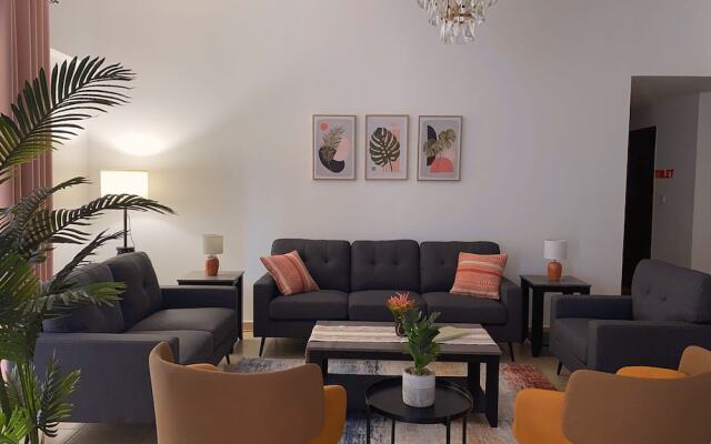 Grays Hostel By Haly