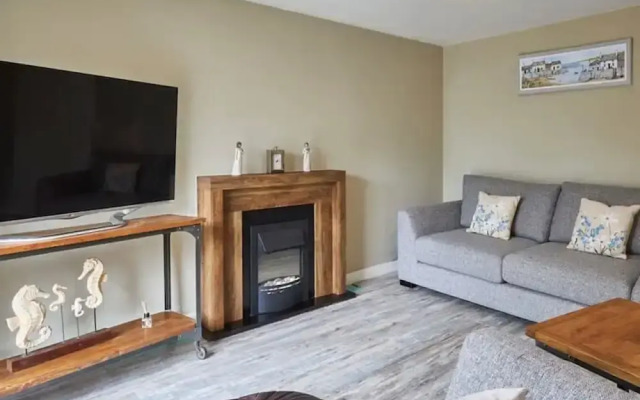 Host Stay Beachcomber s Rest