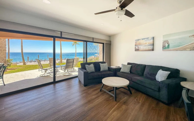 Steps to Sandy Beach Pool Renovated 2BR Condo