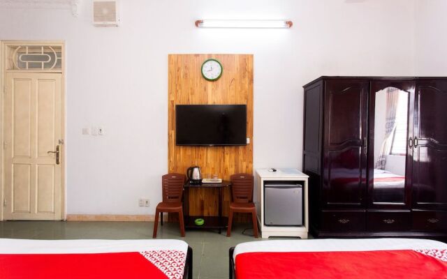 Oyo 553 Truong Giang Hotel