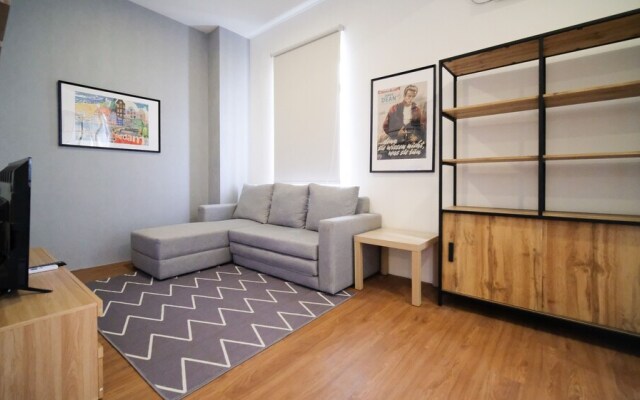 Wonderful 2Br Combine At Bale Hinggil Apartment