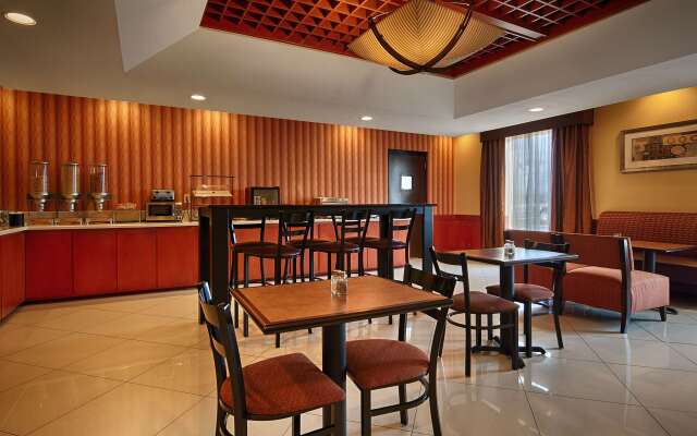 Best Western Plus Flowood Inn & Suites