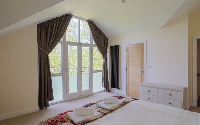 Fig Tree House