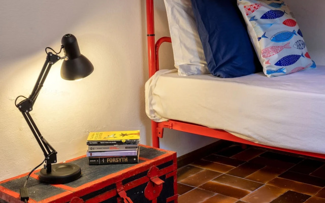 Sardinia Re - Shuluq 6