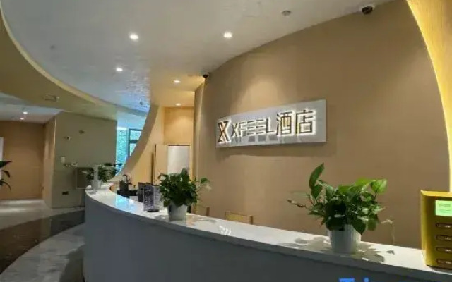 Xfeel Hotel