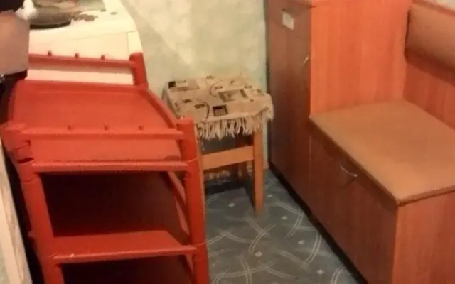 Flat Yugo-Zapad
