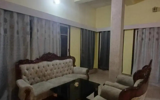 OYO 19732 Brajen's Sweet Home
