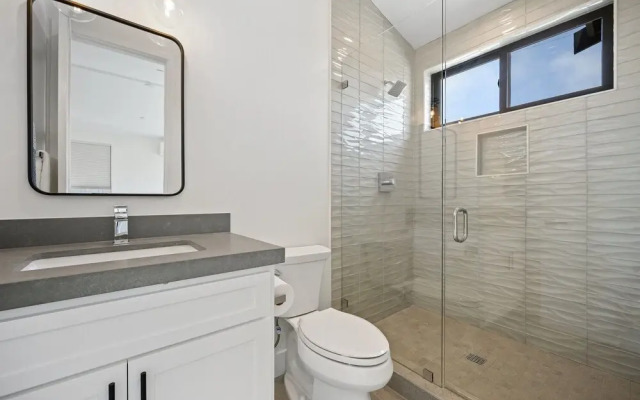 New Construction Luxury Home With Ocean View Rooftop Deck 815 4th by Redawning
