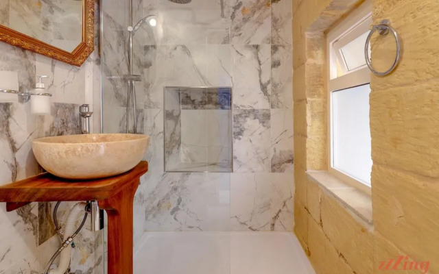 Luxury Studio in a Unesco Protected Area - 3