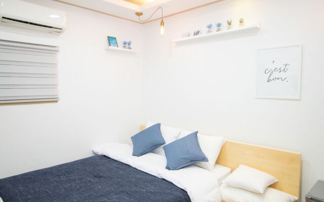 Huayuan House Hongdae - Hostel