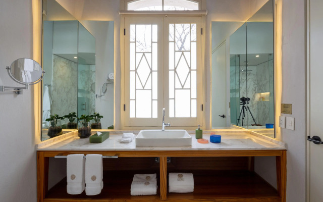 Central Hotel Boutique