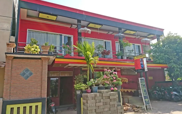 Oyo 2496 Puri Karimun