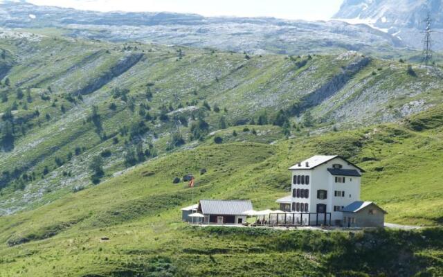 Hotel Restaurant du Sanetsch
