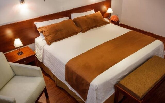 Hotel Ajavi