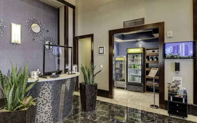 Sapphire Skyline Premium Suite