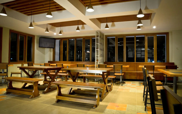 Tibera Hotel Cibeunying