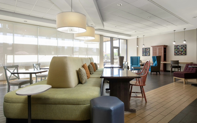 Home2 Suites by Hilton Phoenix Tempe, University Research Park