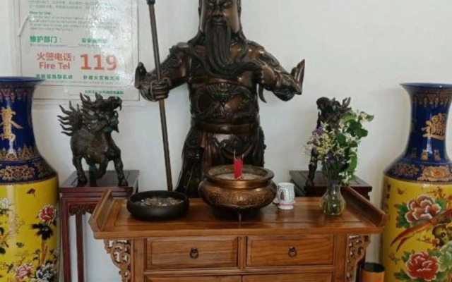 Qianyuan Hotel (Dalian Xi'an Road Shop)