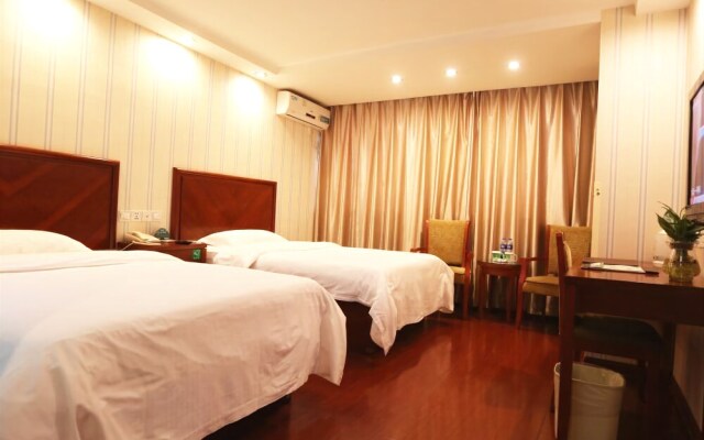 GreenTree Inn Jiangsu Suzhou Wujiang Yunliqiao Business Hotel