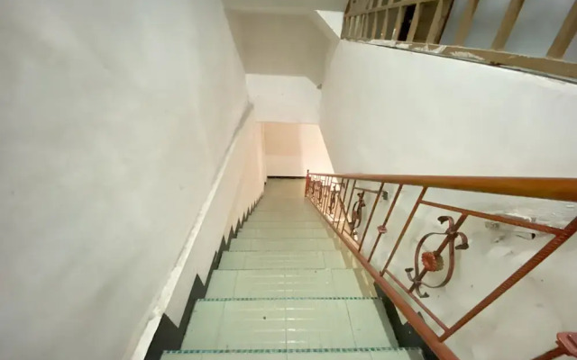 OYO 93397 Hotel California