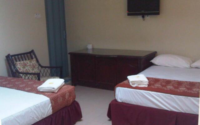 Senja Motel – Guest Rooms – Batu Ferringhi