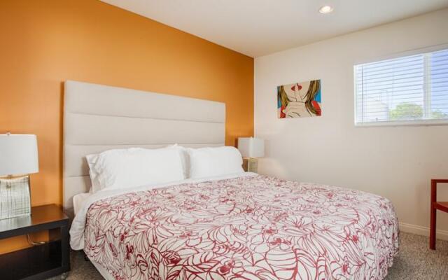 Globe Suites Off Main