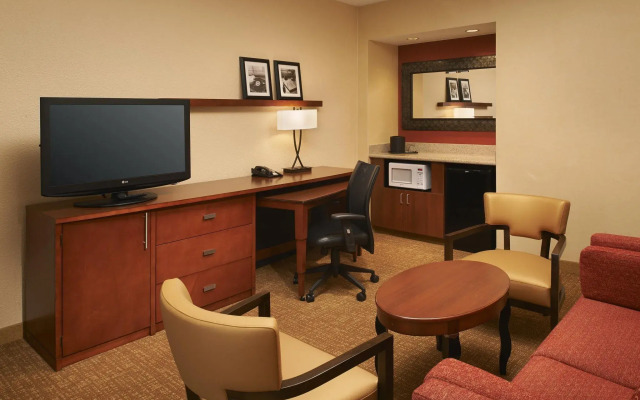 Courtyard Toledo Airport Holland