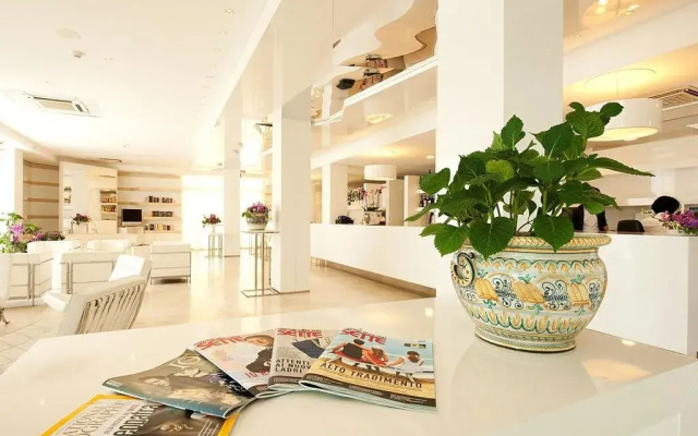 Hotel Excelsior