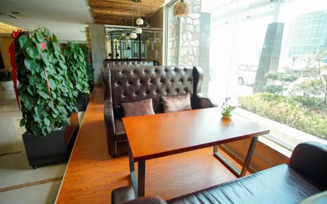 Shiyuanqing Holiday Hotel