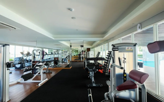 Warm and Cozy Studio at Menteng Park Apartment