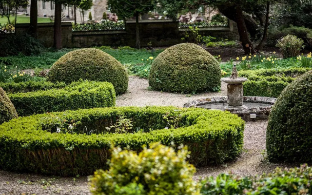 Lower Slaughter Manor