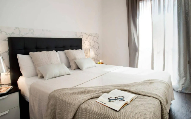 Aspasios Catedral Apartments