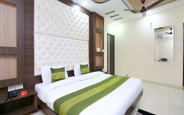 R.S Hotel & Restaurant