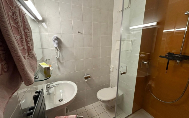 Hotel Gasthof Zur Heinzebank