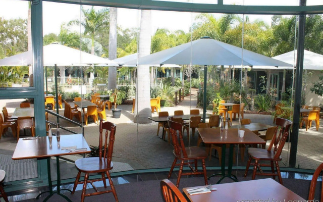 Capricorn Motel & Conference Centre
