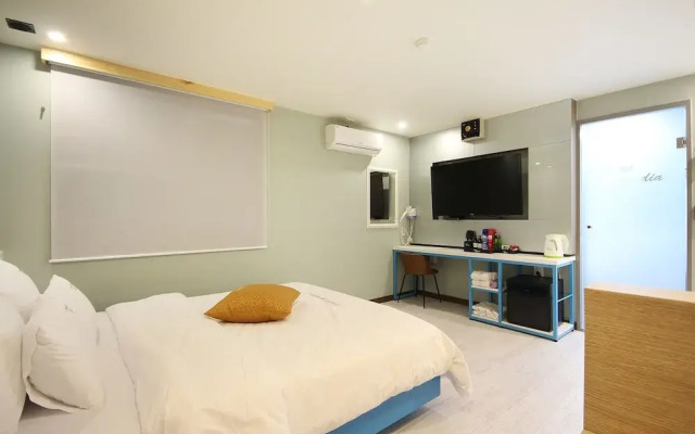 Busan Mandeok Paradia