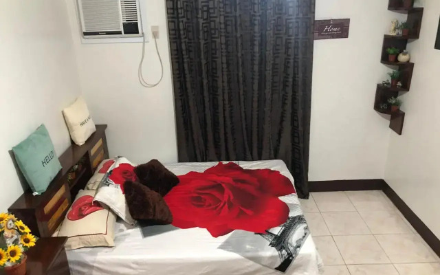 15pax-2minutes to Vigan-Rose and Fer Transient-2 Bedroom House